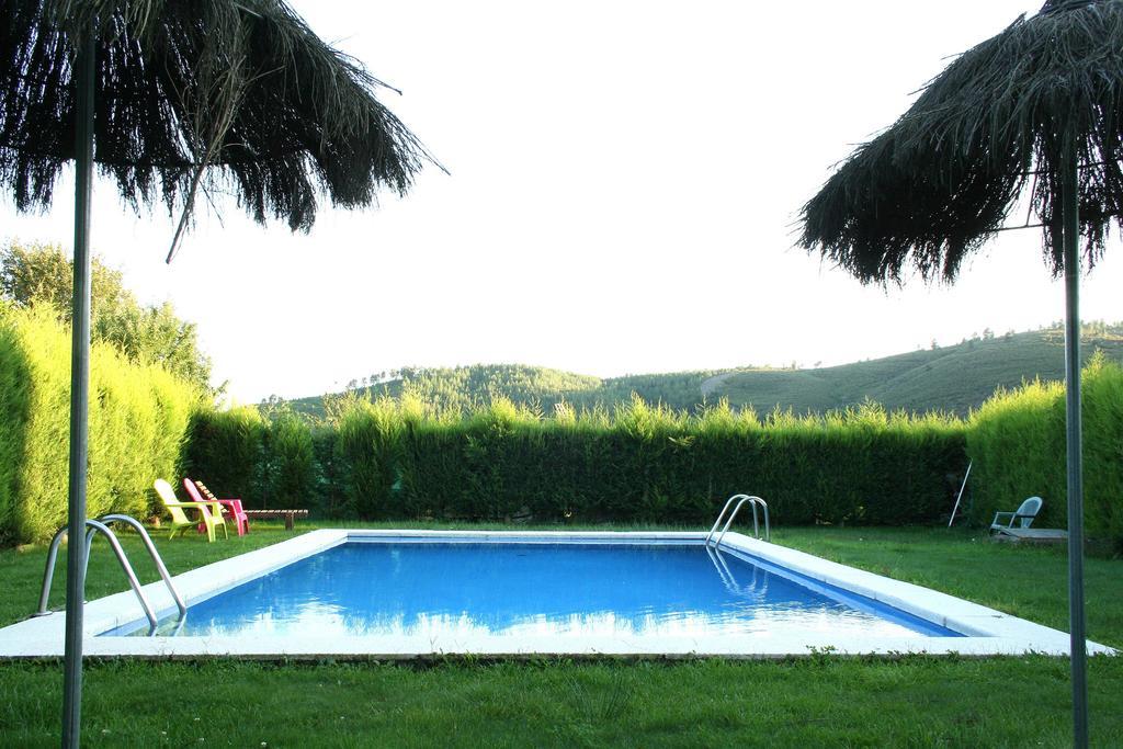 Alojamiento En Entorno Rural Los Trobos Villar de Otero Exterior photo